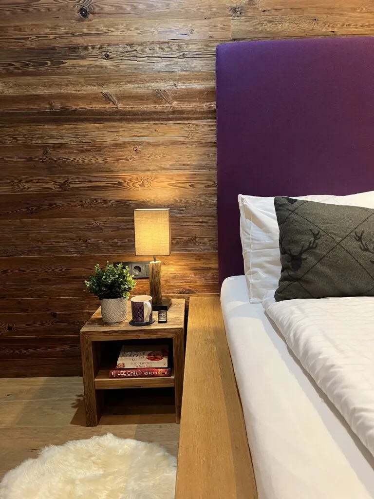 the lodge master bedroom 