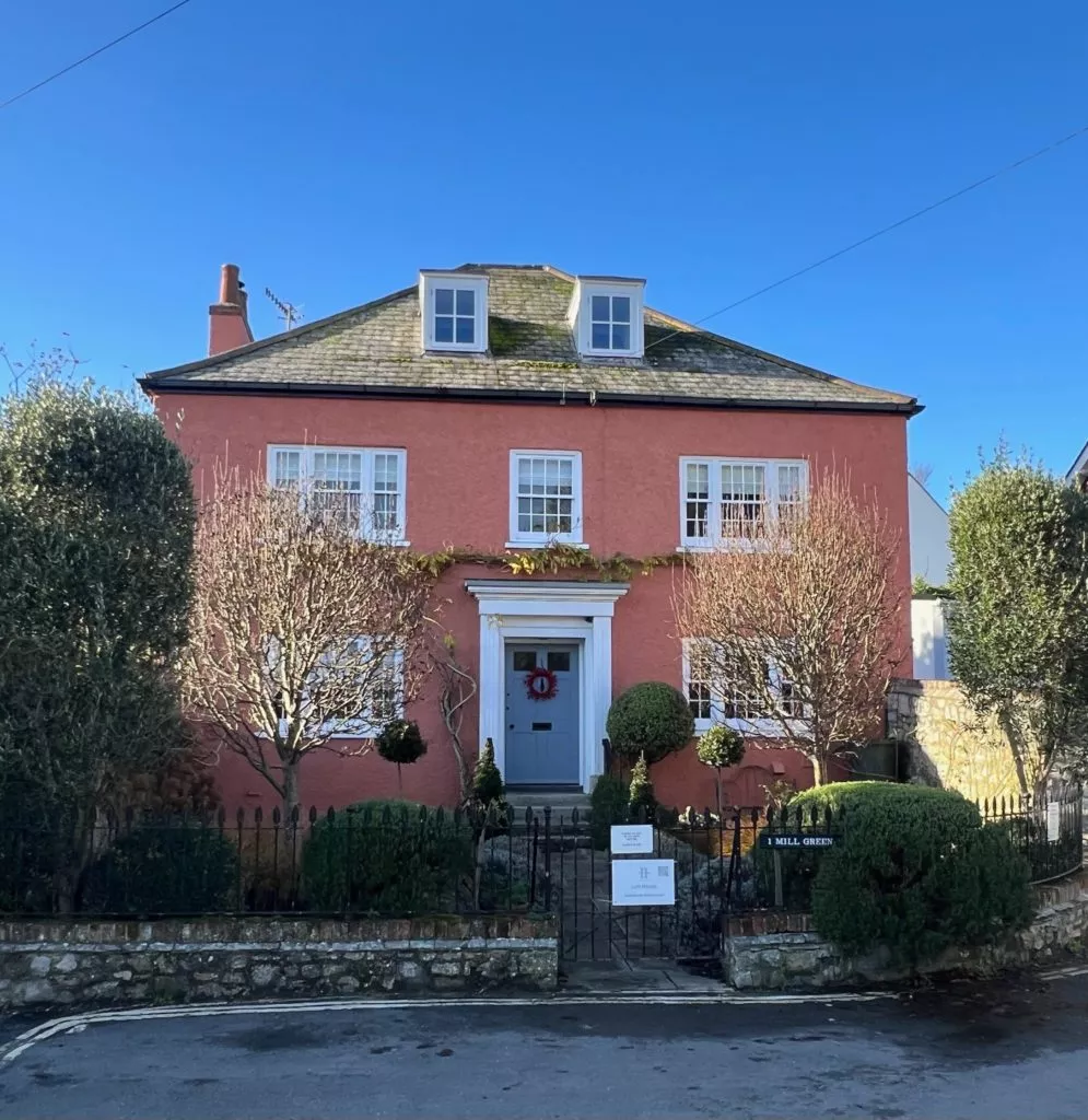 lym house front porch